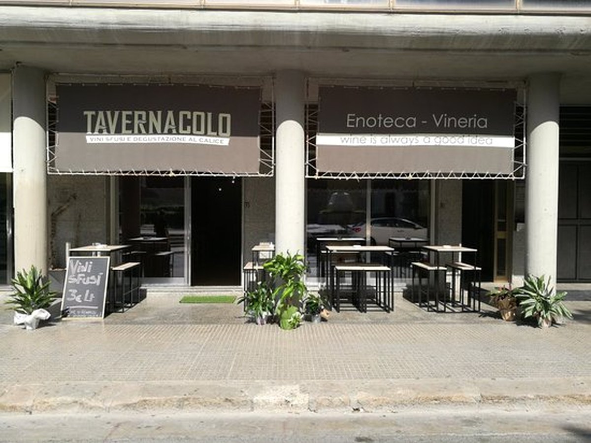 Enoteca Wineria Sant'Elena a Quartu Sant'Elena